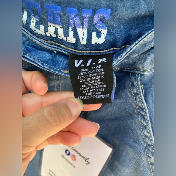 VIP Cargo JEANS - Picture 2 of 3